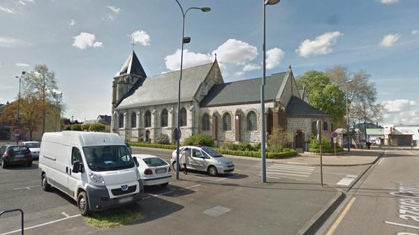 La iglesia de la localidad francesa de Saint-Etienne-du-Rouvray, donde se produjo el ataque