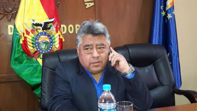 Fotografía de archivo, cedida por la Agencia Boliviana de Información (ABI), del viceministro de Régimen Interior, Rodolfo Illanes, el 20 de junio de 2016, en La Paz (Bolivia). 