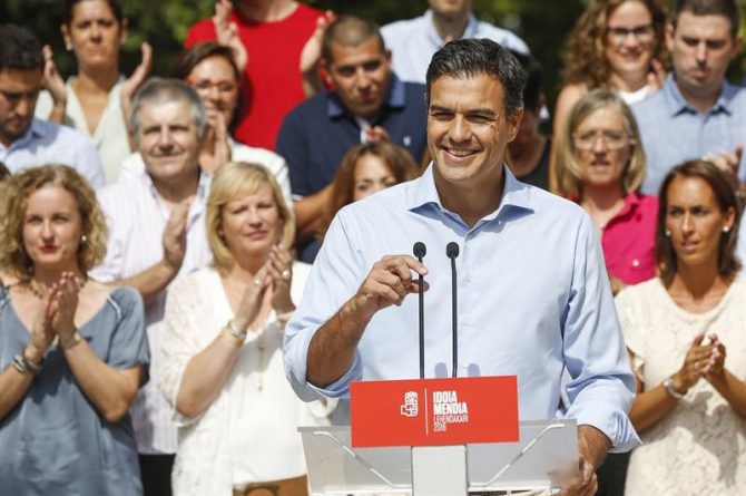 El secretario general del PSOE, Pedro Sánchez, durante el acto hoy en San Sebastián.
