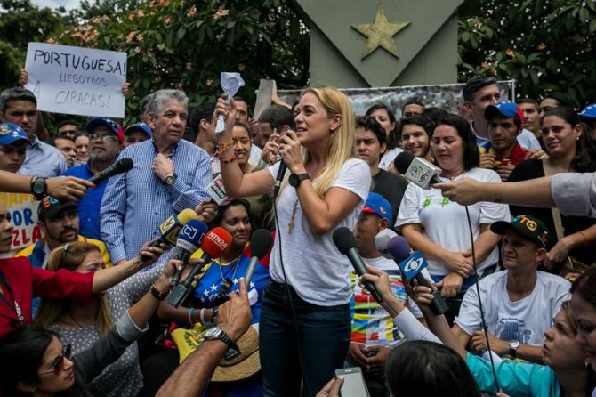 La esposa del líder de la oposición venezolana Leopoldo Lópéz, Lilian Tintori. 