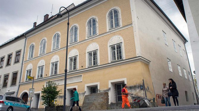 Casa en la que nació Adolfo Hitler, el 17 de abril de 2015 en Braunau am Inn, Austria