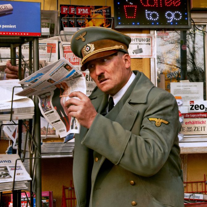 Imagen de "Er ist wieder da"