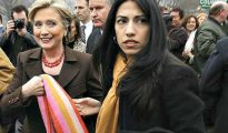 Hillary Clinton y Huma Abedin.