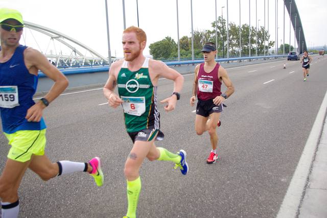 Iván Ramírez, de verde, durante una prueba de 2016.