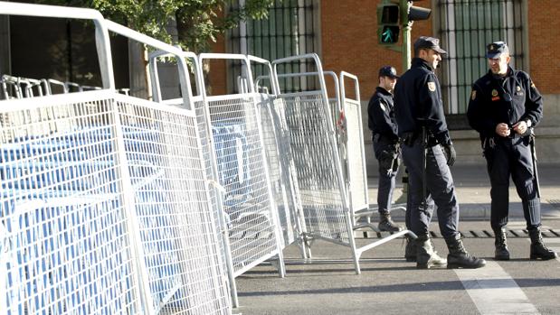 La Policía Nacional cortó los accesos al Congreso, en una protesta similar en 2012