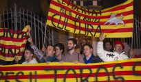 Aficionados de Cataluña en las puertas de la Monumental de Barcelona