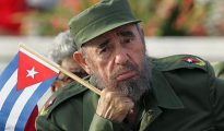 Fotografía de archivo, de 2003, de Fidel Castro