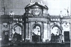 Stalin en la Puerta de Alcalá madrileña: significativa expresión de la hegemonía comunista