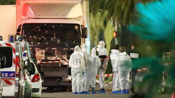 El camión con el que se ejecutó la masacre de Niza