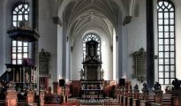 Interior de la iglesia de la Santísima Trinidad.