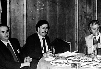 Pablo Escobar en el hotel Palace de Madrid celebrando la victoria del PSOE en 1982.