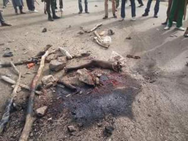 Restos mortales de la joven suicida tras la explosión