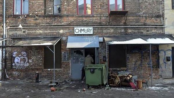 Así quedó el bar después del ataque