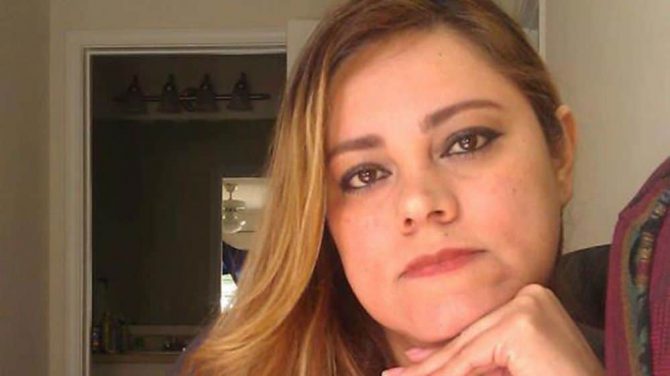 Esthela Clark tiene 47 años. Podría pasar los próximos 20 tras las rejas (Facebook)