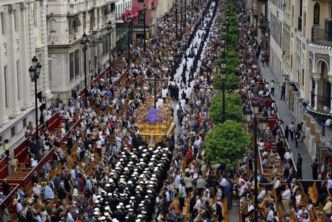 Fervor católico en las calles de España estos días.