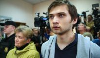 El bloguero ruso escucha su sentencia
