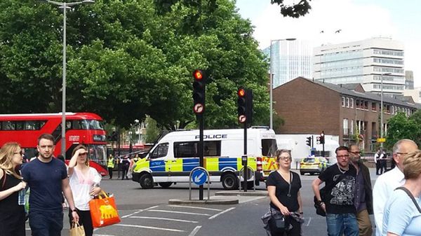 El teatro Old Vic de Londres fue evacuado este sábado por una amenaza de bomba