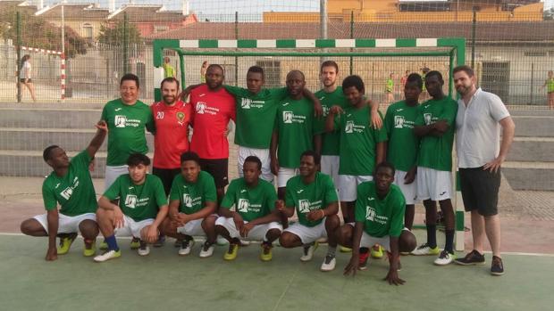 Equipo de fútbol sala compuesto por refugiados en Lucena