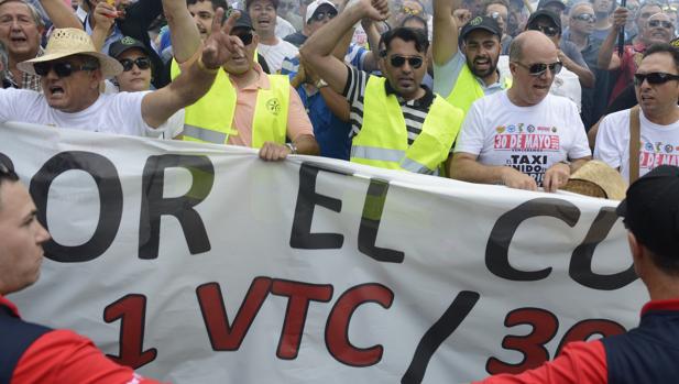 Manifestación de los taxistas contra Cabify y Uber