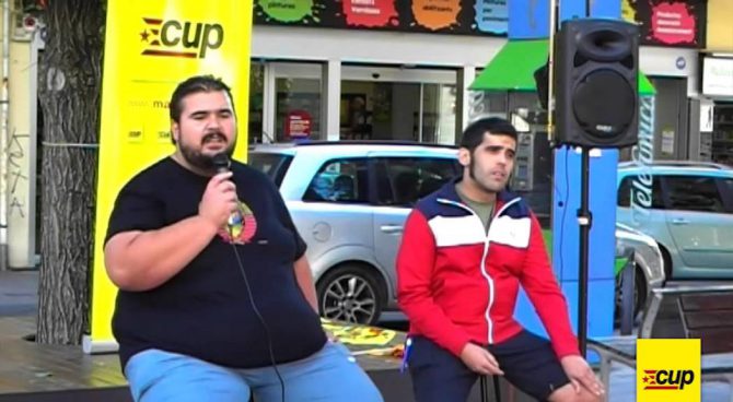 Cataluña cañí. Óscar Reina, en un acto de la CUP en Mataró.
