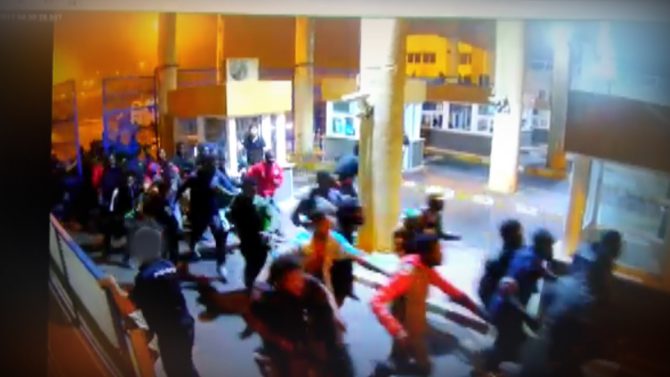 Entrada masiva de ilegales en Ceuta el pasado lunes