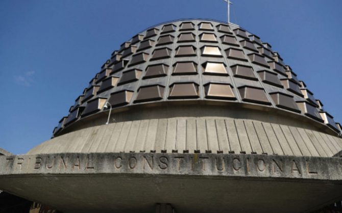 Vista del exterior del edificio del Tribunal Constitucional en Madrid.