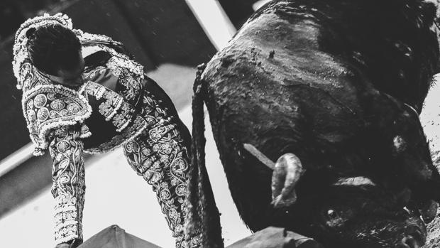 La autenticidad de Iván Fandiño, en una de la imágenes de la exposición en Las Ventas