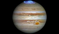 Una aurora en la región polar de Júpiter - NASA