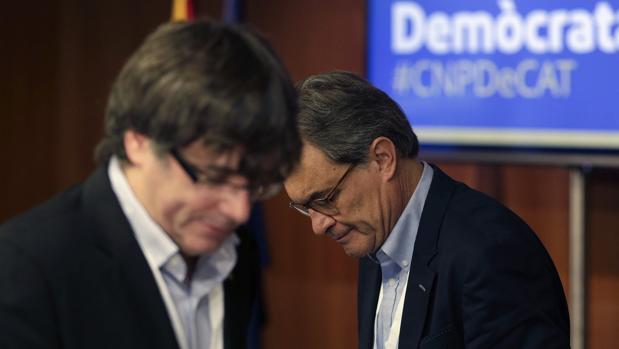 Artur Mas y Carles Puigdemont, en un reciente acto de su partido, el PDECat -la antigua Convergencia