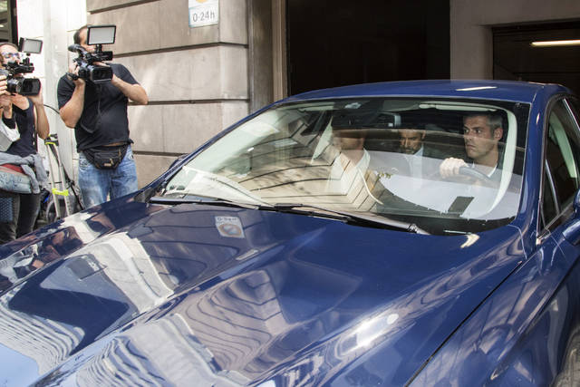 El mayor de los Mossos, Josep Lluís Trapero, a la salida de la reunión en la que se les ha comunicado la decisión de designar un mando único policial.