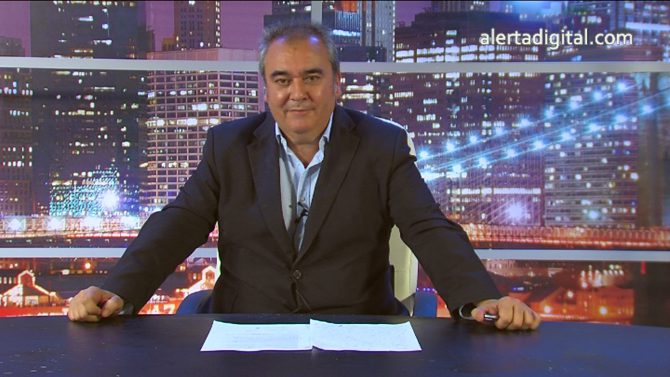 Armando Robles, durante el programa.