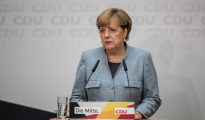 La canciller alemana, Angela Merkel, compareció ante los medios en Berlín el 25 de septiembre, el día después de que su coalición, la CDU-CSU, consiguiera el primer lugar en las elecciones generales con un 32,9% del voto, su peor resultado electoral en casi 70 años.