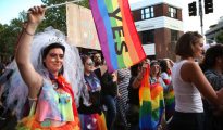 Miles de personas salieron a la calle celebrar el resultado de la votación mayoritariamente a favor del Si del matrimonio homosexual.