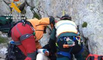 La Guardia Civil de Huesca rescata a dos montañeros en el pico del Alba.