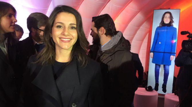 Inés Arrimadas, dentro de la carpa