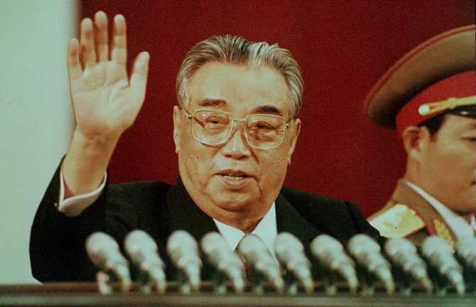 Kim Il-song, fundador de la República Democrática y creador de la Oficina 39