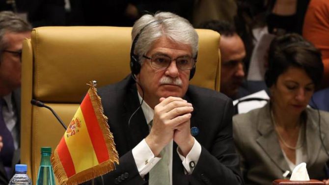 Alfonso Dastis, ayer en Argel