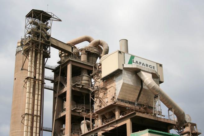 Una planta de Lafarge en Montcada i Reixac