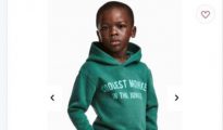 La polémica sudadera de H&M que ha sido calificada de racista