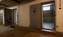 Celdas en los sótanos de una antigua prisión del Ministerio para la Seguridad del Estado (Stasi) de la antigua Alemania Oriental