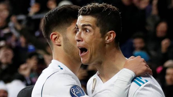 Cristiano celebra con Asensio el 2-1