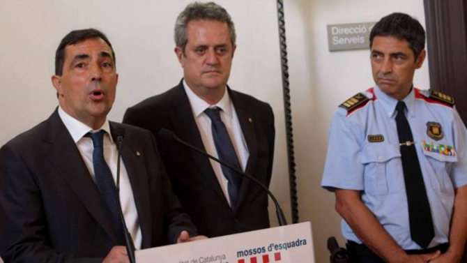 Pere Soler, junto a Joaquim Forn y Josep Lluìs Trapero