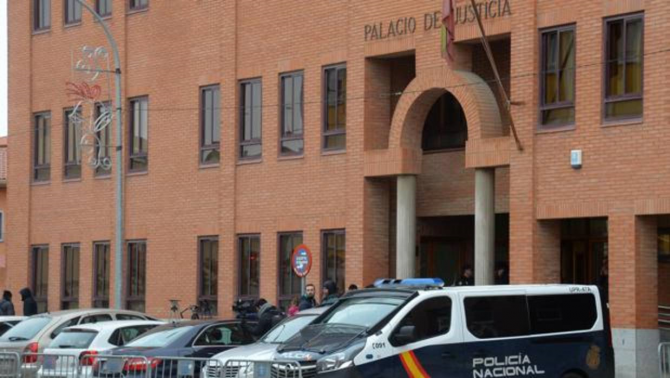 Fachada de los juzgados de Aranda de Duero (Burgos)