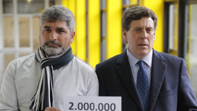 Juan Carlos Quer, padre de Diana, y Juan José Cortés, padre de Mariluz