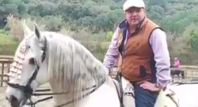 Imagen del vídeo denunciado por Puigdemont.