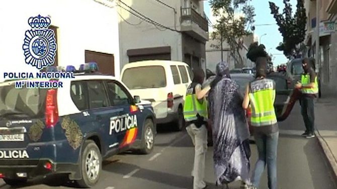 Imagen distribuida por la Policía de la detención en Lanzarote de Silvia Celestín.