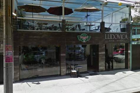 Cafetería donde se produjo el asalto y el tiroteo.