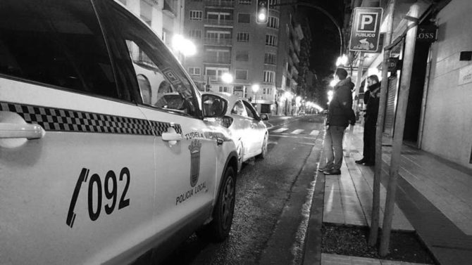Un vehículo de la Policía Local de Tudela. TWITTER Policía Local de Tudela