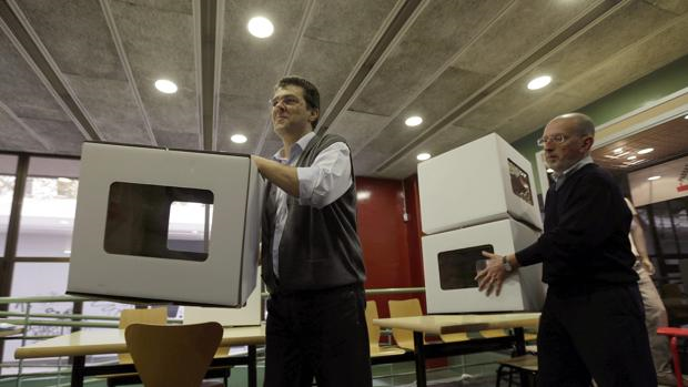 Urnas de la consulta popular del 9-N