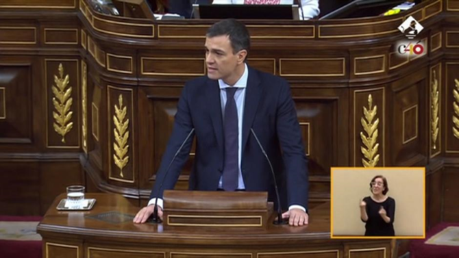 Pedro Sánchez, durante la moción de censura al Gobierno de Mariano Rajoy